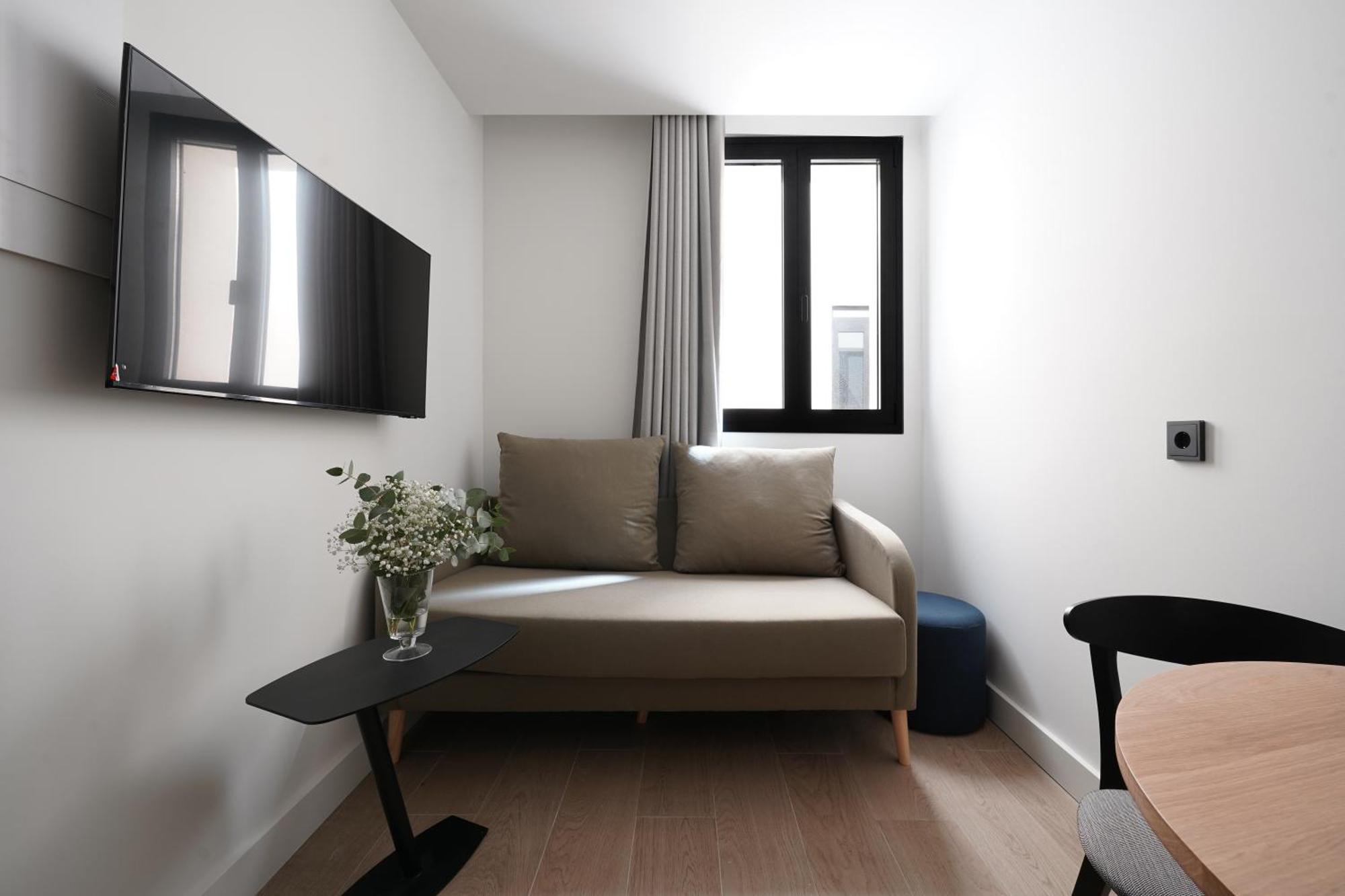 Numa Madrid Sol Aparthotel Buitenkant foto